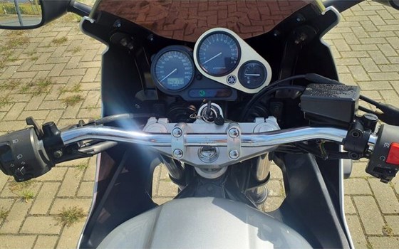 Gebrauchtmotorrad Yamaha FZS 600 Fazer - Bild 19