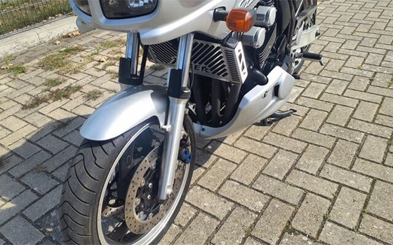 Gebrauchtmotorrad Yamaha FZS 600 Fazer - Bild 6