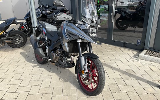 Gebrauchtmotorrad Suzuki V-Strom 1050 - Bild 2