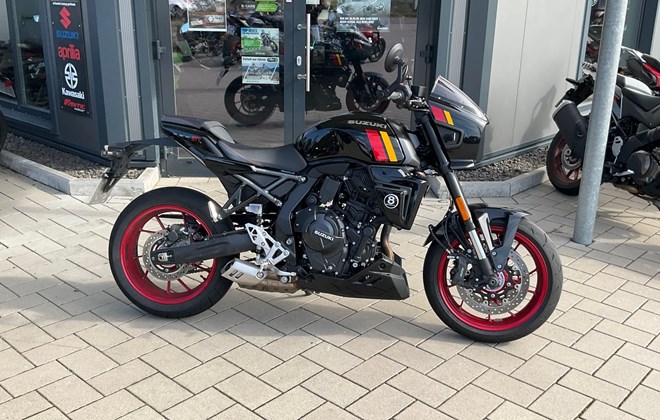 Suzuki GSX-8TT