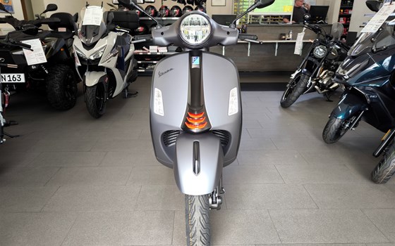 Neufahrzeug Vespa GTS 310 SuperSport - Bild 3