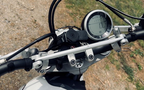 Gebrauchtmotorrad Ducati Scrambler Desert Sled - Bild 12