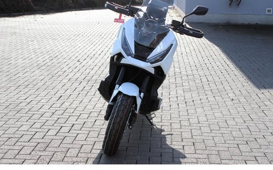 Gebrauchtmotorrad Honda X-ADV - Bild 3