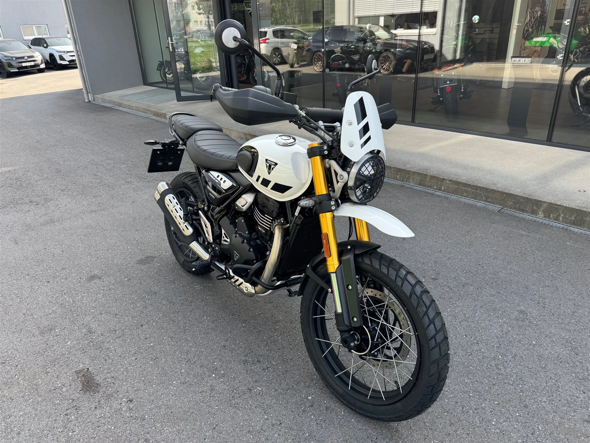 Triumph Scrambler 400 XC<br />