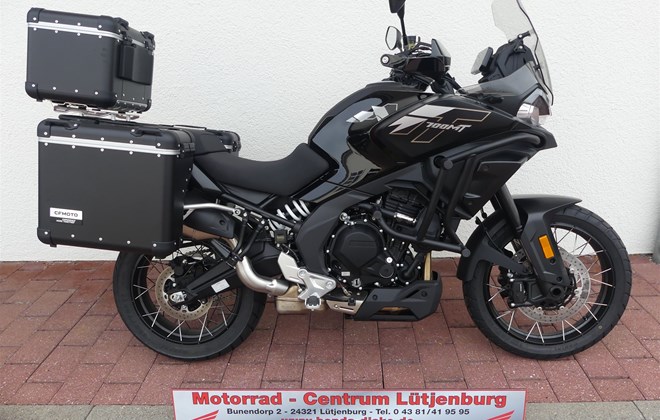 CFMOTO 700MT