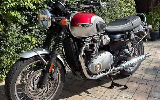 Gebrauchtmotorrad Triumph Bonneville T120 - Bild 1