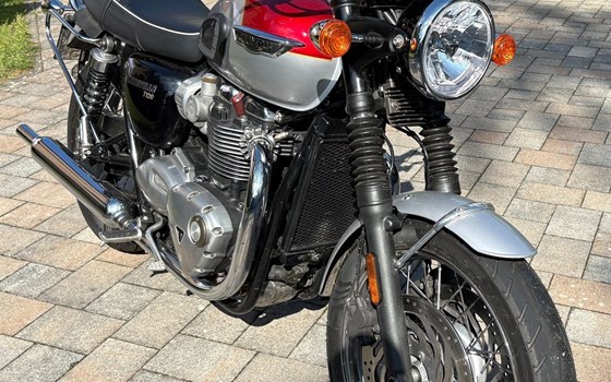 Gebrauchtmotorrad Triumph Bonneville T120 - Bild 6