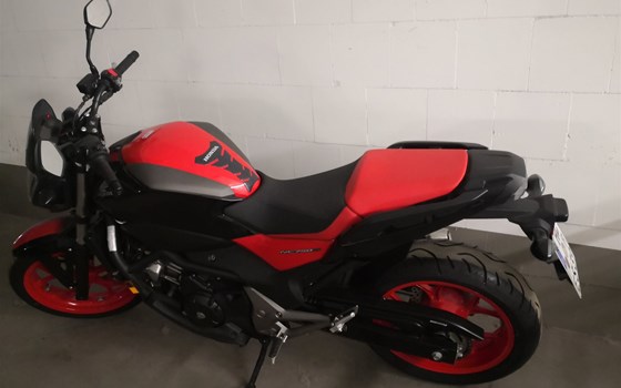 Gebrauchtmotorrad Honda NC750S DCT - Bild 2
