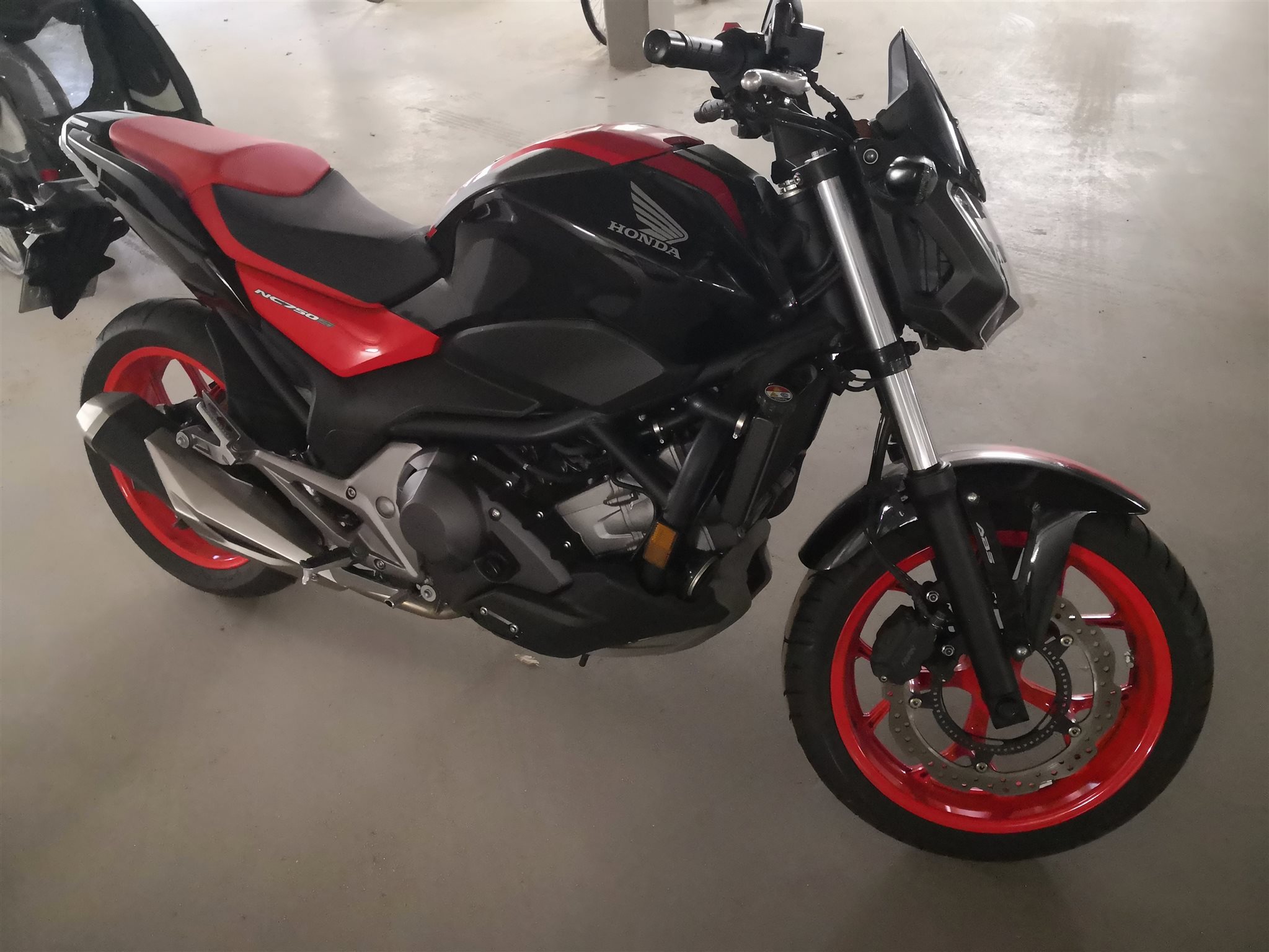 Honda NC750S DCT