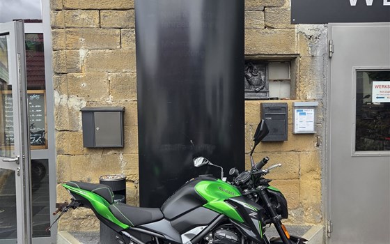 Gebrauchtmotorrad Kawasaki Z900 - Bild 1