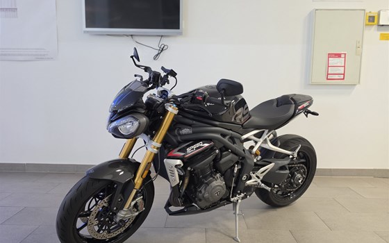 Gebrauchtmotorrad Triumph Speed Triple 1200 RS - Bild 5