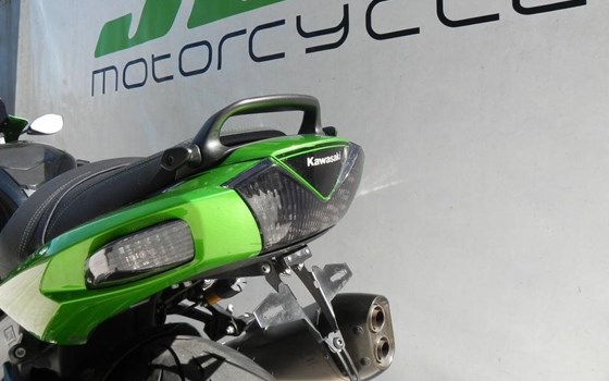 Gebrauchtmotorrad Kawasaki ZZR 1400 - Bild 6