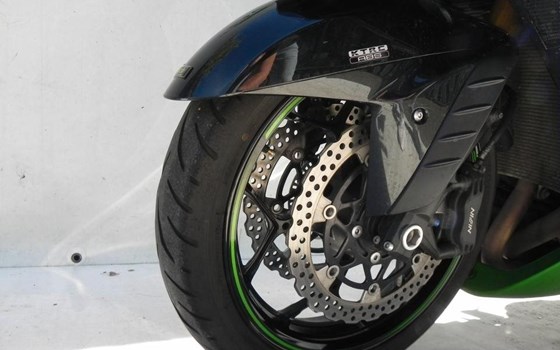Gebrauchtmotorrad Kawasaki ZZR 1400 - Bild 7