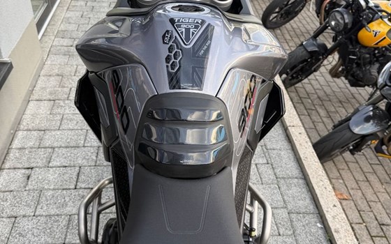 Gebrauchtmotorrad Triumph Tiger 900 GT Pro - Bild 5