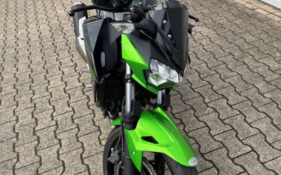 Gebrauchtmotorrad Kawasaki Z 400 - Bild 2