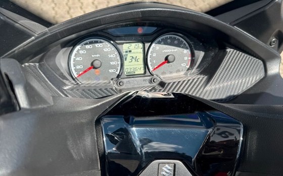 Gebrauchtmotorrad Suzuki Burgman 400 - Bild 5