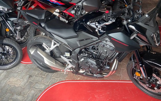 Gebrauchtmotorrad Honda CB500 Hornet E-Clutch - Bild 2