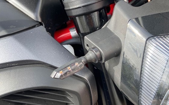 Gebrauchtmotorrad Aprilia Shiver 900 - Bild 6