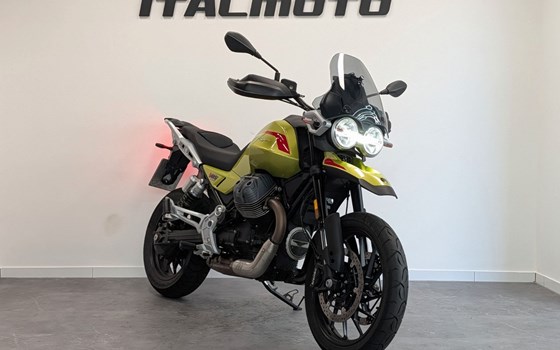 Gebrauchtmotorrad Moto Guzzi V85 Strada - Bild 1