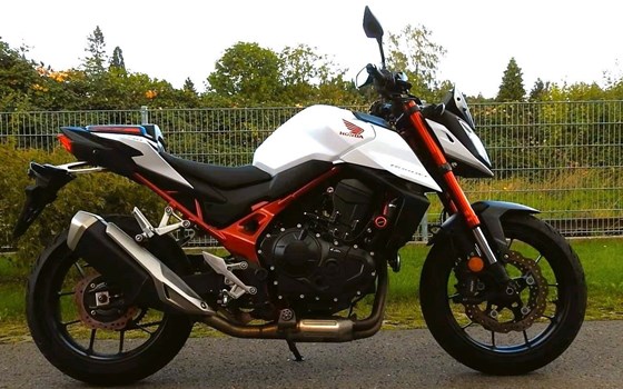 Gebrauchtmotorrad Honda CB750 Hornet - Bild 1