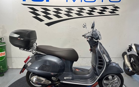 Gebrauchtmotorrad Vespa GTS 300 Touring - Bild 9