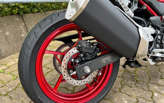 Gebrauchtmotorrad Kawasaki Z 500 SE - Bild 8