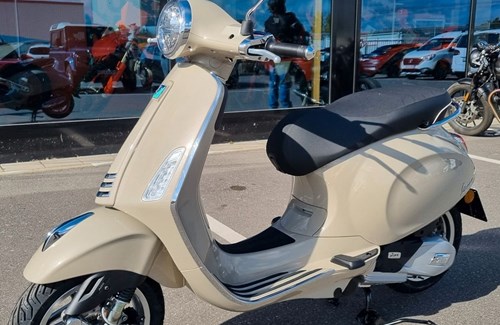 Neumotorrad Vespa Primavera 125 i.e. 3V