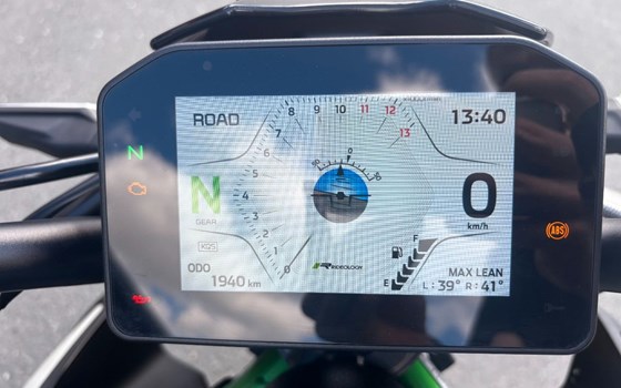 Gebrauchtmotorrad Kawasaki Z900 SE - Bild 9