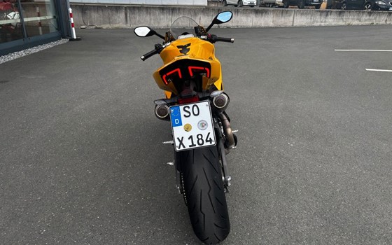 Gebrauchtmotorrad Ducati Panigale V2 S - Bild 6