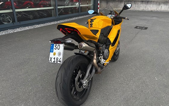 Gebrauchtmotorrad Ducati Panigale V2 S - Bild 7