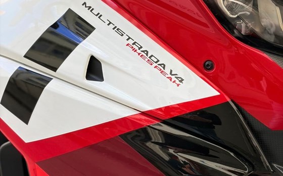 Gebrauchtmotorrad Ducati Multistrada V4 Pikes Peak - Bild 4