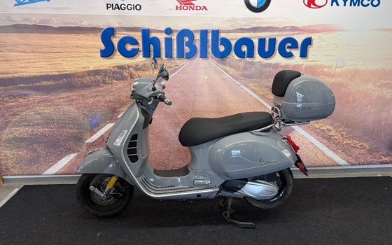 Gebrauchtmotorrad Vespa GTS 300 Super Tech - Bild 1