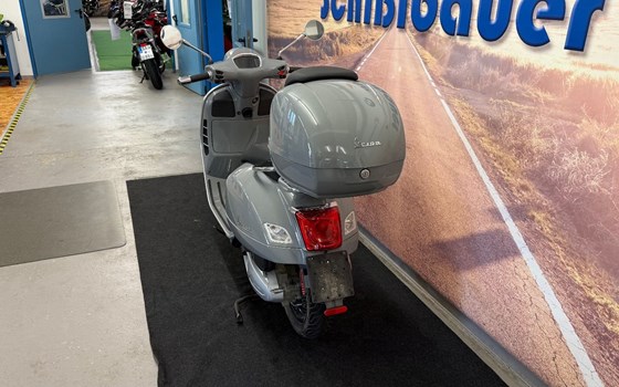 Gebrauchtmotorrad Vespa GTS 300 Super Tech - Bild 4