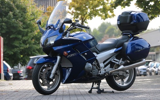 Gebrauchtmotorrad Yamaha FJR 1300 - Bild 1