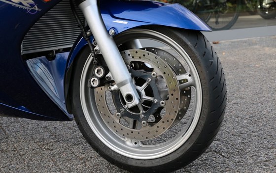 Gebrauchtmotorrad Yamaha FJR 1300 - Bild 9