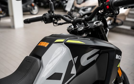 Neufahrzeug Benelli BKX 125 S - Bild 8