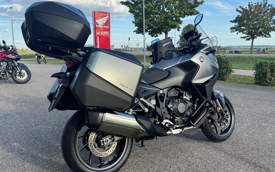Gebrauchtmotorrad Honda NT1100 - Bild 3