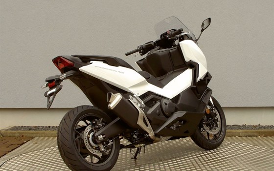 Gebrauchtmotorrad Honda Forza 750 - Bild 8