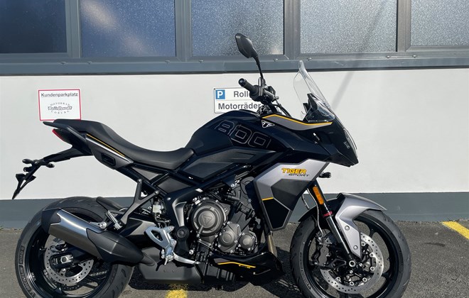 Triumph Tiger Sport 800