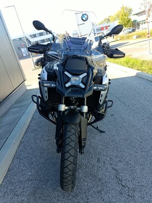BMW R 1300 GS Adventure (black-storm metallic) - Bild 8