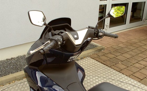 Gebrauchtmotorrad Honda PCX125 - Bild 11