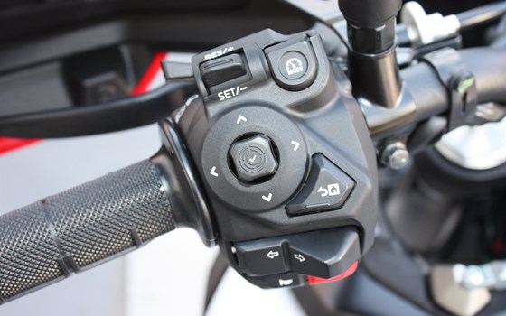 Gebrauchtmotorrad Yamaha Tenere 700 World Raid - Bild 11