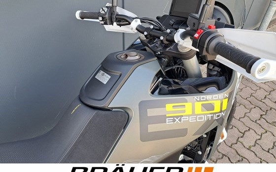 Gebrauchtmotorrad Husqvarna Norden 901 Expedition - Bild 7