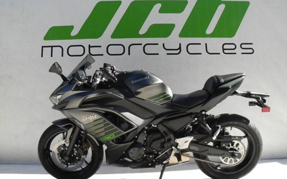 Gebrauchtmotorrad Kawasaki Ninja 650 - Bild 1