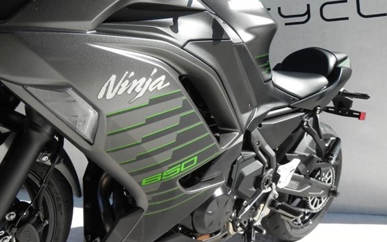 Gebrauchtmotorrad Kawasaki Ninja 650 - Bild 9