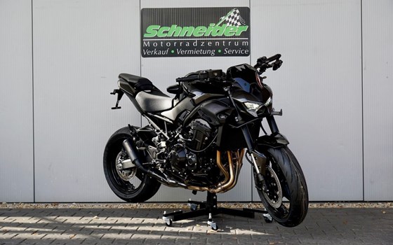 Neufahrzeug Kawasaki Z 900RS Black Edition - Bild 2