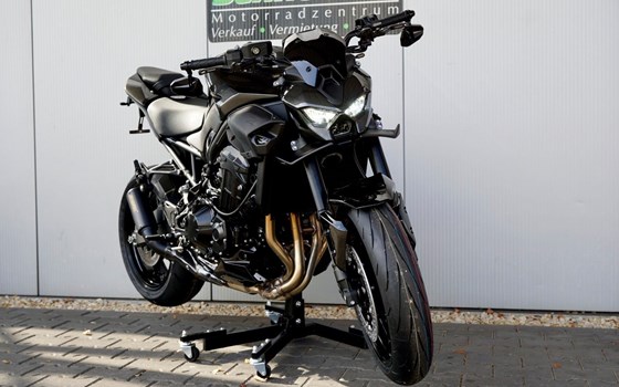 Neufahrzeug Kawasaki Z 900RS Black Edition - Bild 3