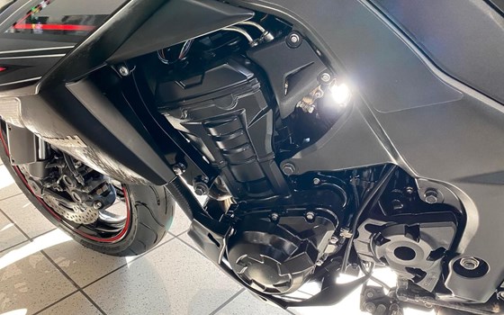 Gebrauchtmotorrad Kawasaki Z 1000 Black Edition - Bild 8