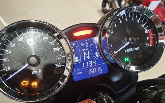 Gebrauchtmotorrad Kawasaki Z900 RS - Bild 11