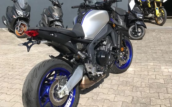 Gebrauchtmotorrad Yamaha MT-09 SP - Bild 8